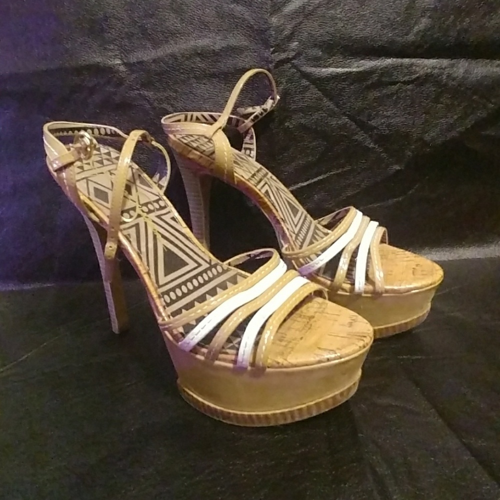 Jessica Simpson heels